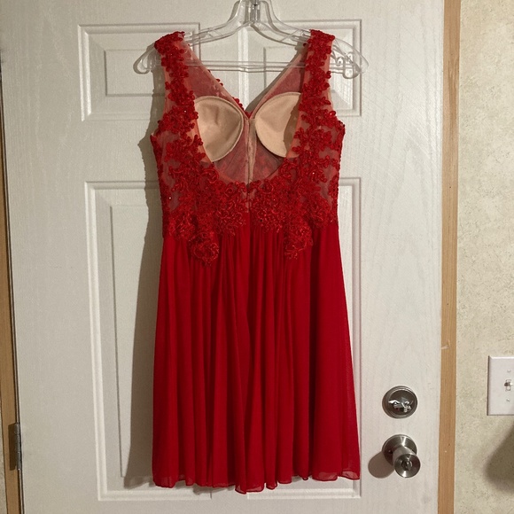 Sherri Hill Prom Dress - Picture 2 of 5